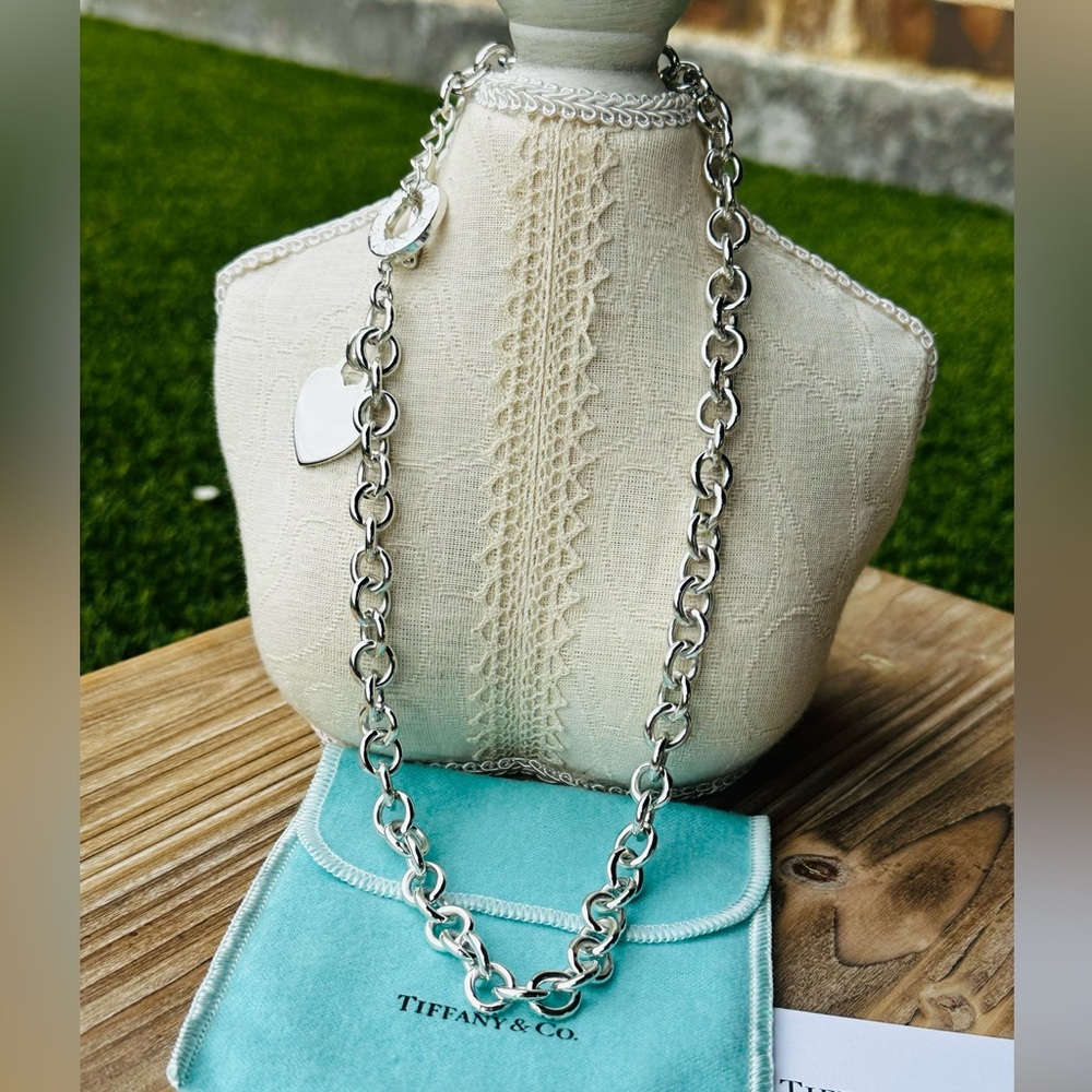 LONG 20" Tiffany & Co. XL Heart Tag Toggle Necklace in Silver - Picture 4 of 10